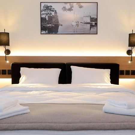 Roloi Suites Nafpaktos Bagian luar foto