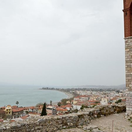 Roloi Suites Nafpaktos Bagian luar foto