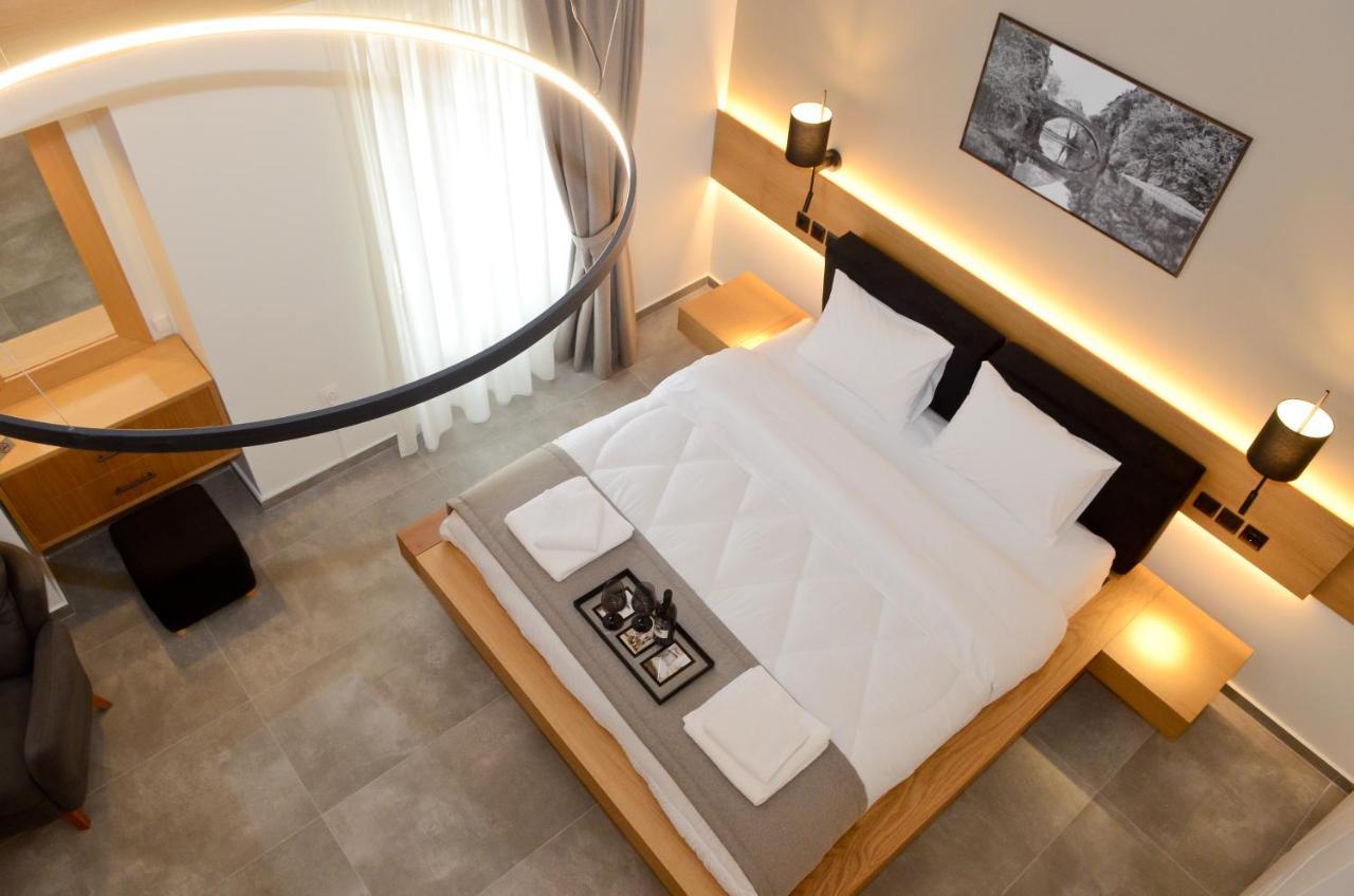 Roloi Suites Nafpaktos Bagian luar foto